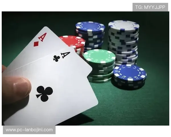 学习百家乐与德州扑克的基本规则打好基础快速融入游戏世界